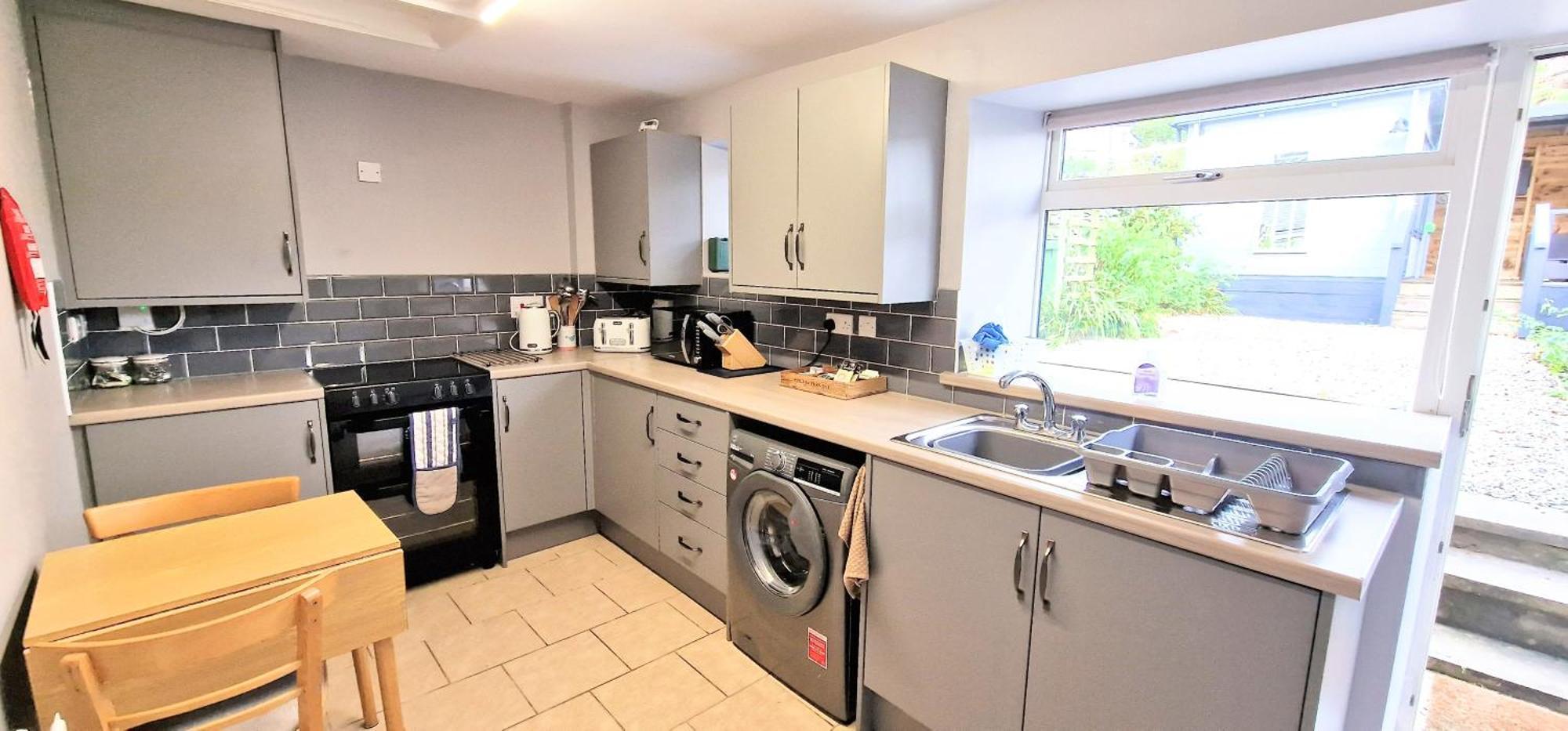 Cheerful 2 Bed Home With Mountain Views Blaenau Ffestiniog Exterior photo