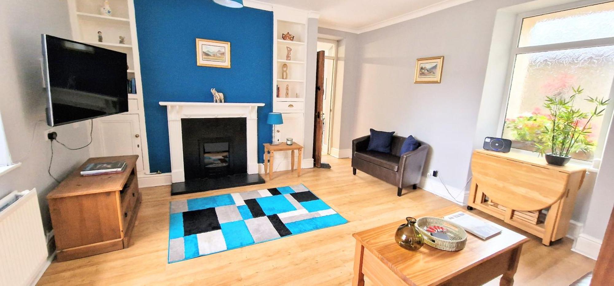 Cheerful 2 Bed Home With Mountain Views Blaenau Ffestiniog Exterior photo